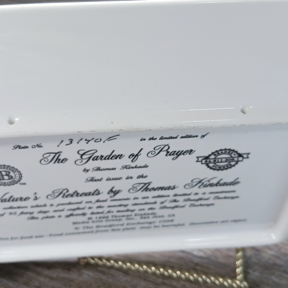 Thomas Kinkade Nature's Retreat Ceramic Decorative Hanging Plate - Picture 8 of 12